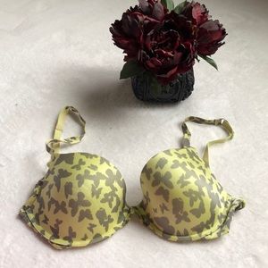 ☘️☘️ VS Biofit Demi uplift bra Butterfly print